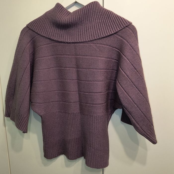 Дамска машинно плетена жилетка