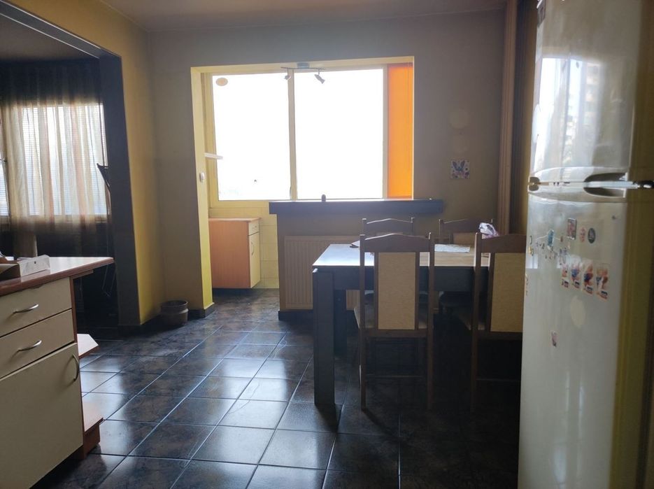 Продава се Тристаен апартамент в София, Люлин 10 - 93 кв.м за 1234 €/кв.м - Снимка #3