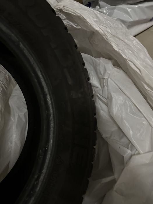 Зимние Шины Toyo 215 60R16