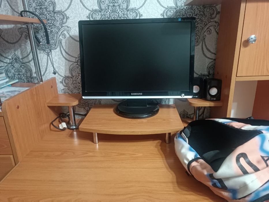 Срочно продаю Игровой компютерь хоршим состояние отдам дешево