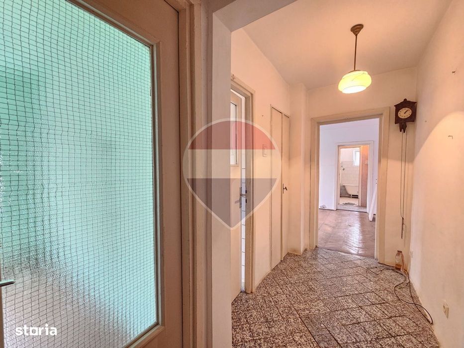 Apartament cu 3 camere