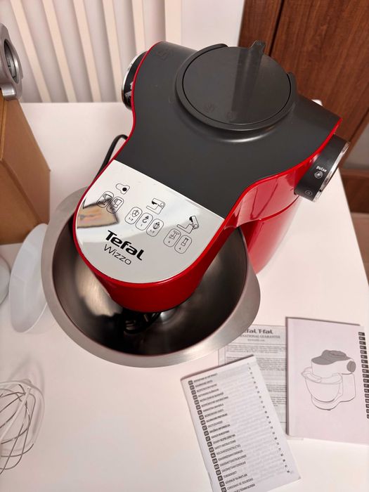Robot de bucatarie Tefal Wizzo cu toate accesoriile