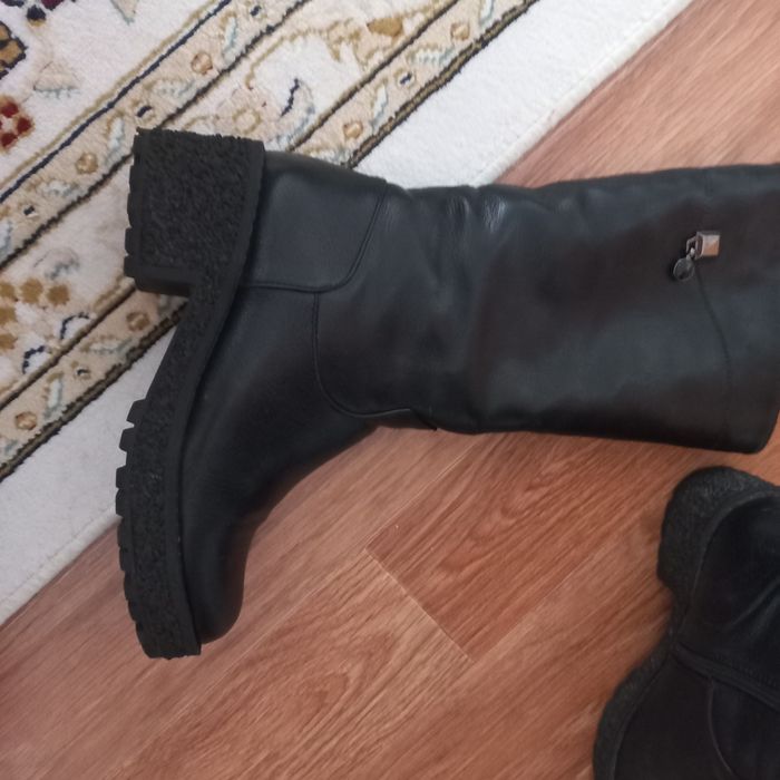 Продам сапоги в отличном состоянии