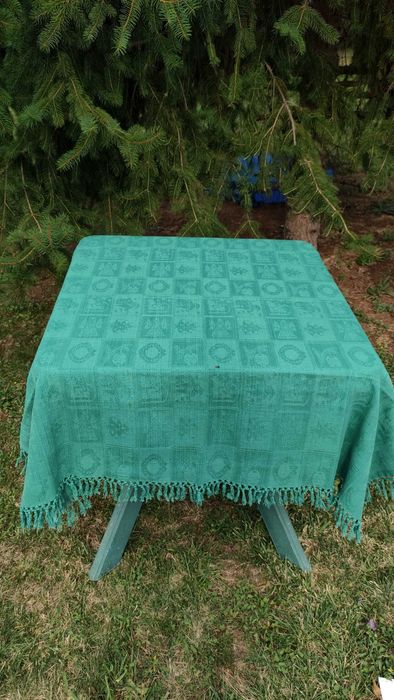 Зелена памучна покривка с ресни плътна тежка