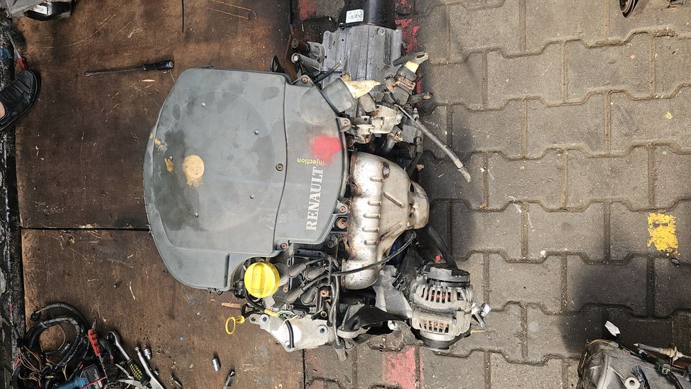 Двигатель K7M,K7J на Рено Логан,Ларгус,Канго,Симбол