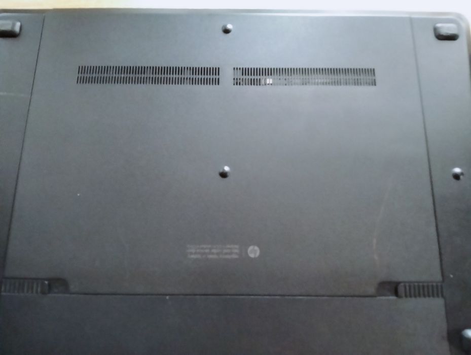 Vand laptop hp negociabil Probook 4530s  procesor i5 intel inside