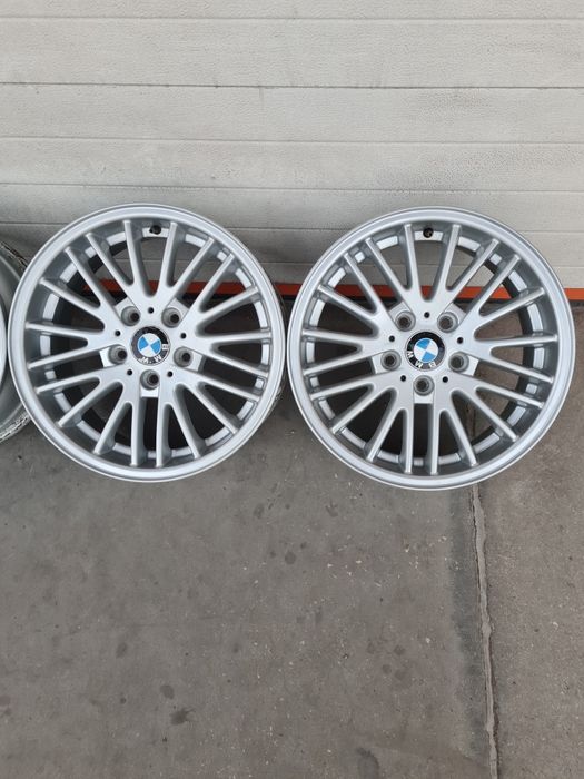Оригинални джанти за BMW R17 5x120 ET39 7J