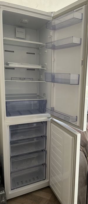 Продам холодильник