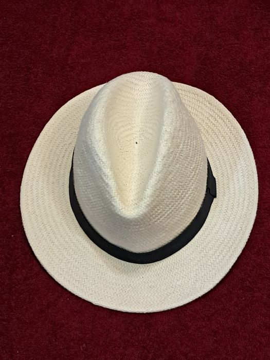 Продам фетровую шляпу, бейсболки