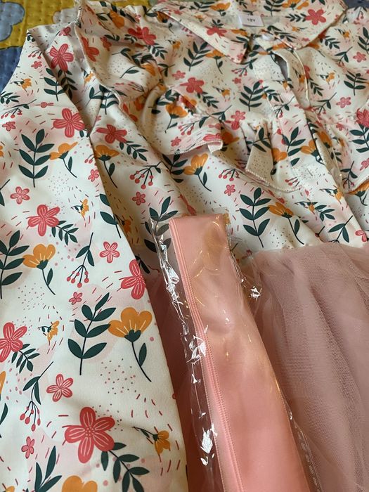 Продам платье на девочку