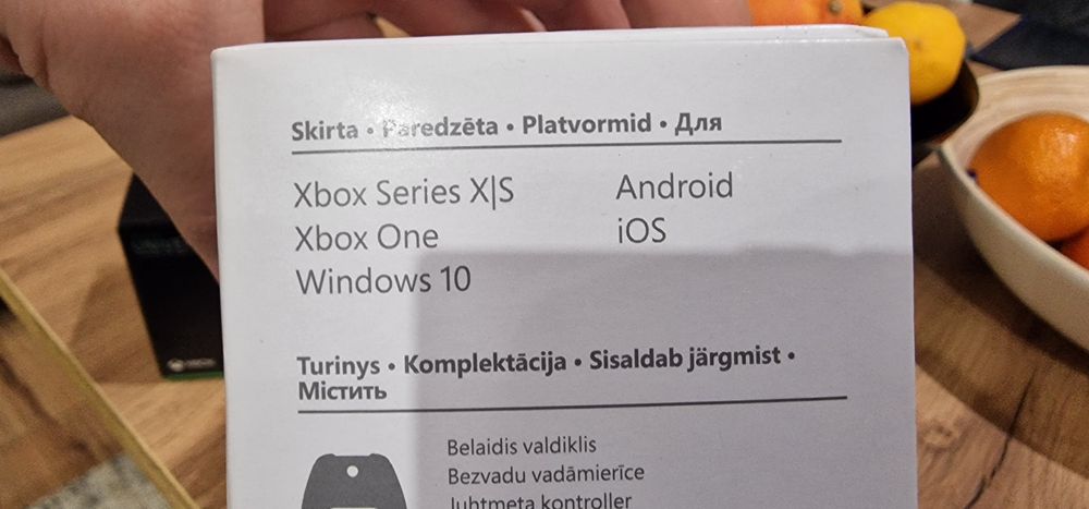 Xbox Series X + RAZER Quick charging stand