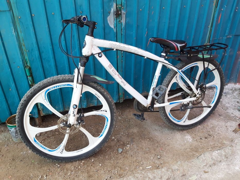 Велосипед:BMW...