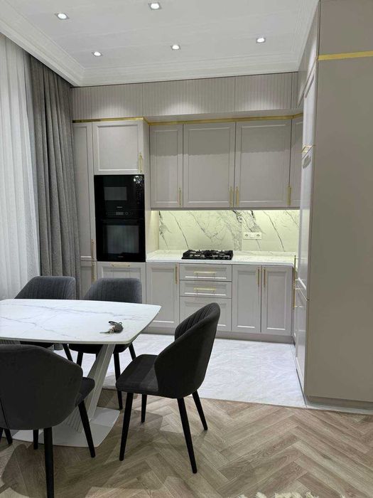 СРОЧНО! Продается 2-ком 4/9 Шайхантахур на Жангох!!