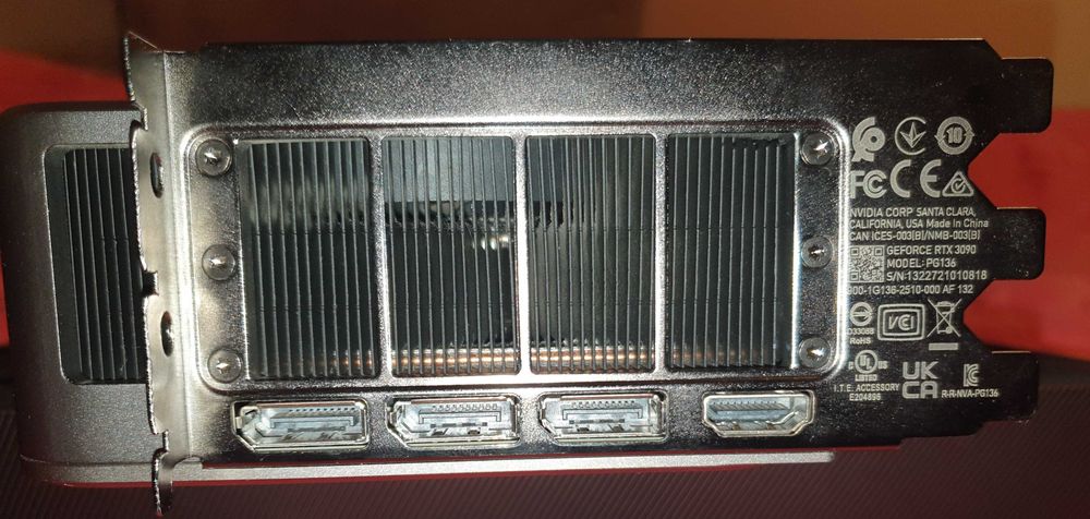 Placa nVidia RTX 3090 Founders Edition ca noua