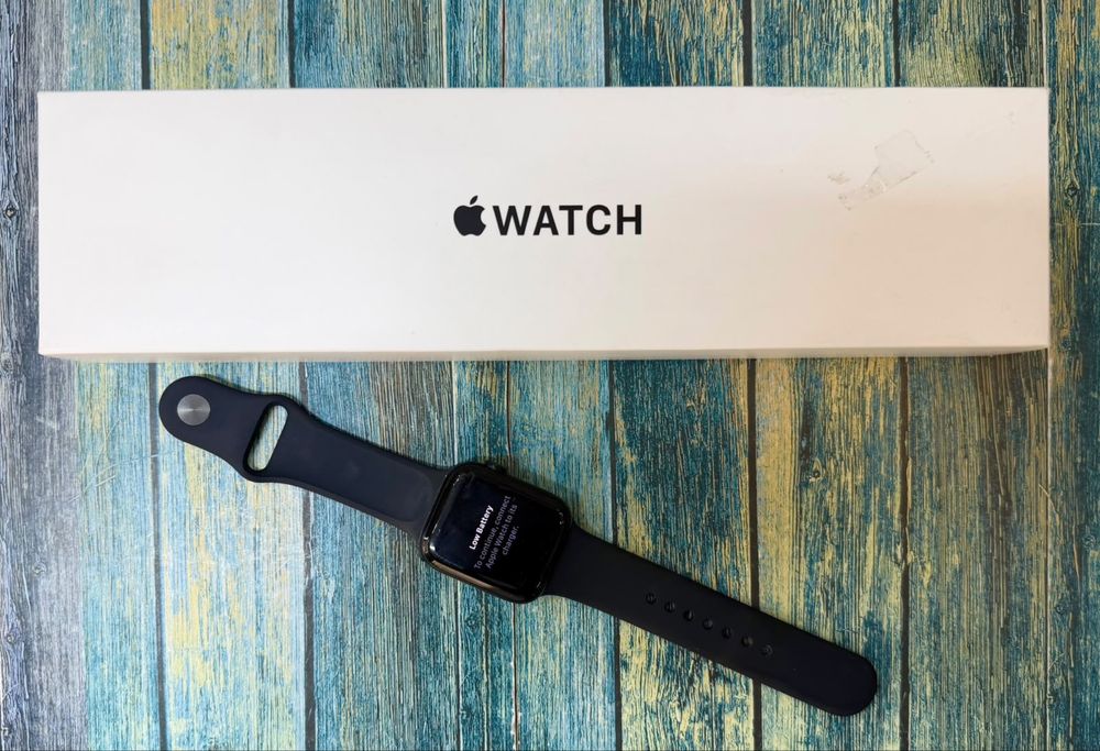 Apple watch Se 2 44mm в отличном состоянии ,гарантия
