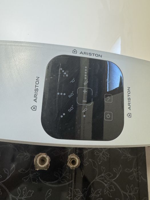Boiler electric Ariston Velis Evo 80 EU