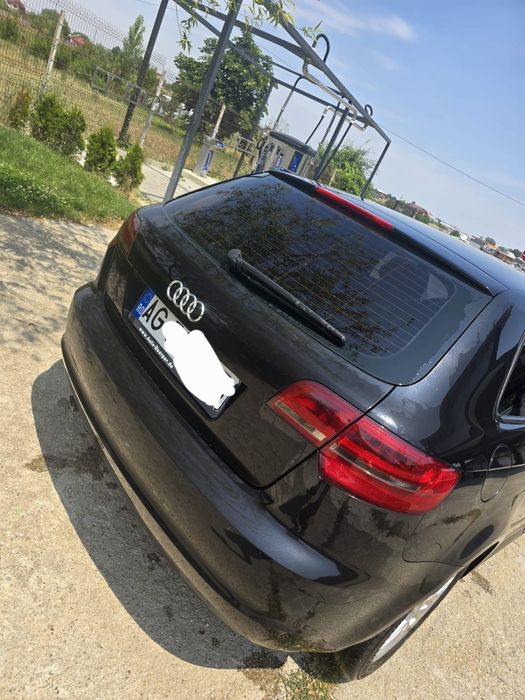 Vând Audi A3 2010