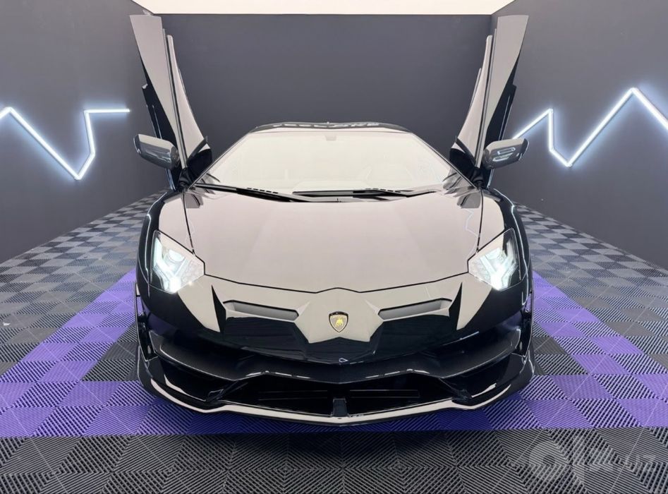 Lamborghini Aventador SVJ