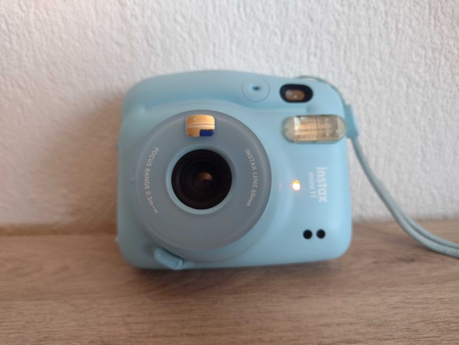 FUJIFILM INSTAX MINI 11 за части или ремонт