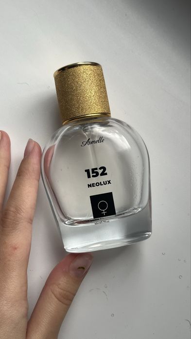 Парфюм Armelle Montale Roses Musk