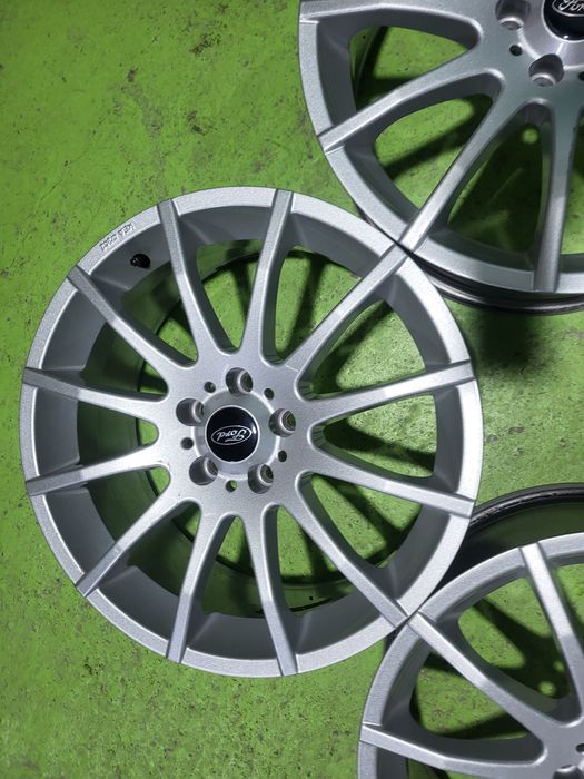 18 5x108 Ford лети джанти 5х108 форд
