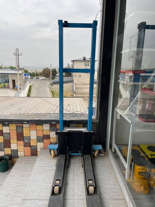 Рохле ( тележка) 1/2/3/5 тонна  ручной и елетричикой