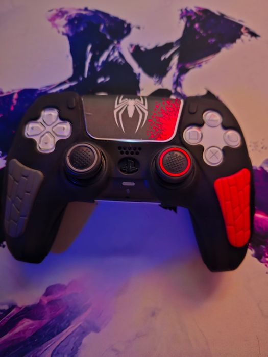 PS5 с аксессуарами и играми