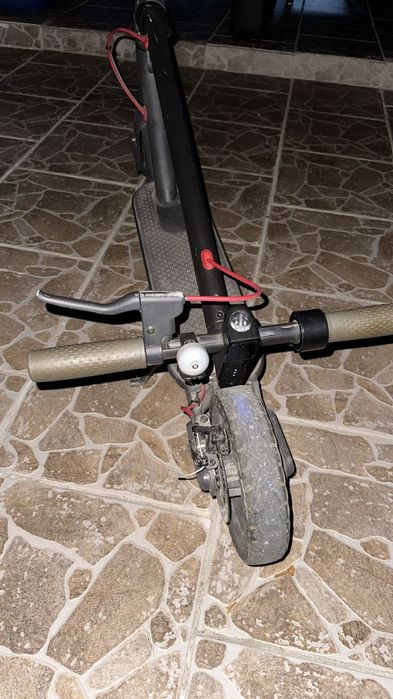 Trotineta elettrica xiaomi