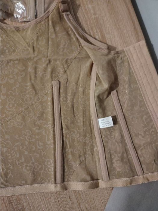 Corset modelator Nou)