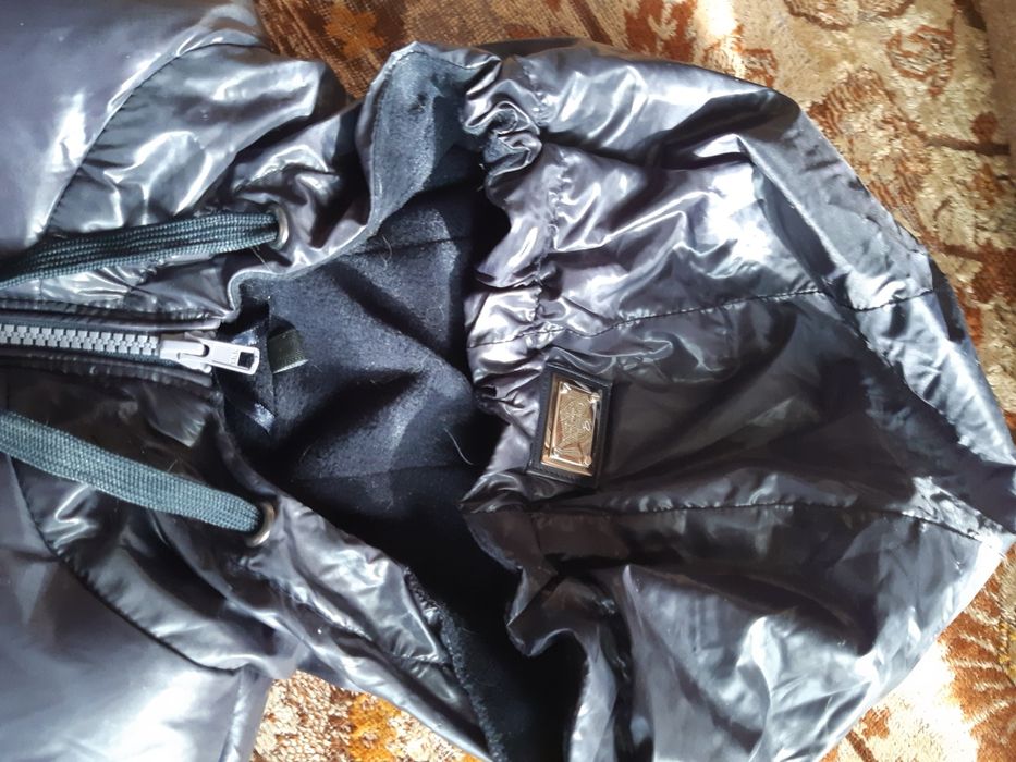 Женский костюм.  В отличном состоянии.