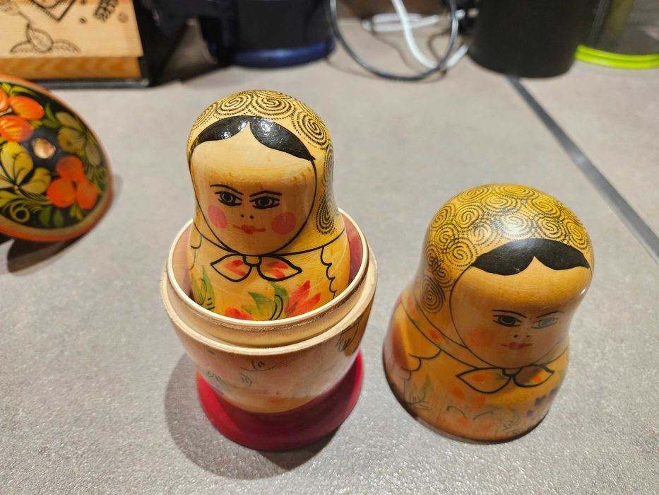 Традиционни руски рисувани съдове