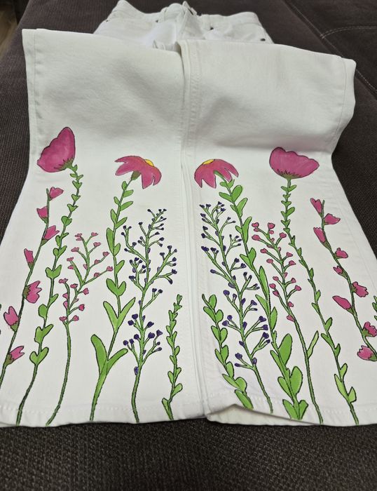 Blugi pictati manual