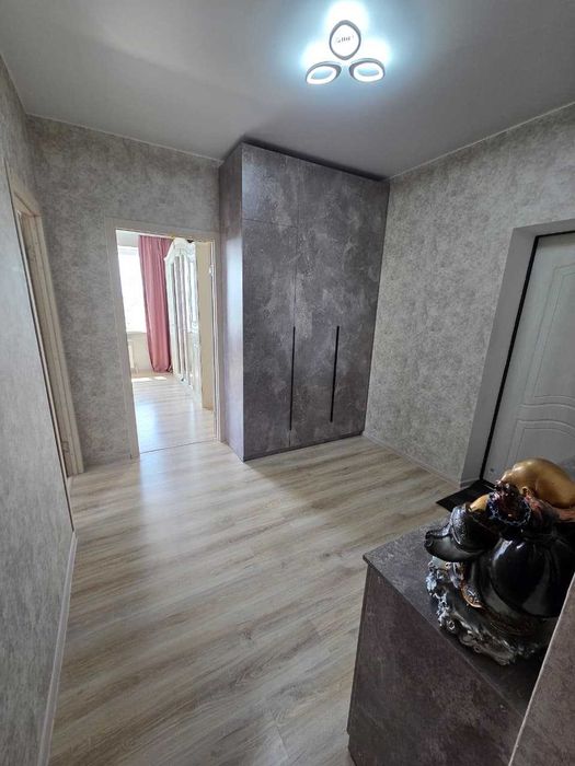 3к Береке 81 м2 7/9эт с мебелью!