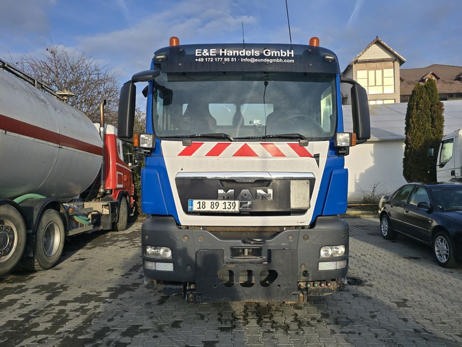 MAN TGX /Tractiune 6X4/Cauciucuri 70%/Camere/Stare foarte buna!