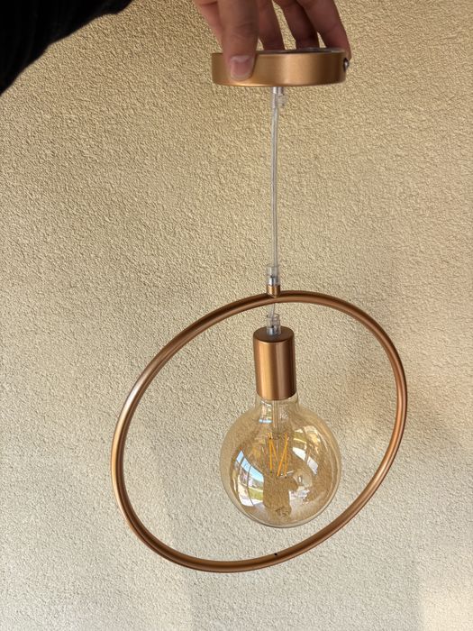 Lampă suspendată modernă cu bec LED inclus