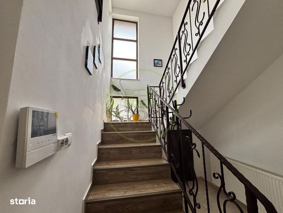 Casa P+1, 210 mp utili, 500 mp teren, Carcea, zona Ford