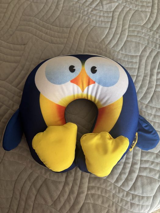 Подушка дорожная детская