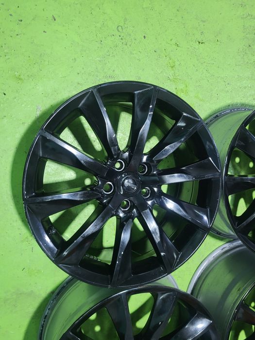 18 5x108 Volvo лети джанти 5х108 волво