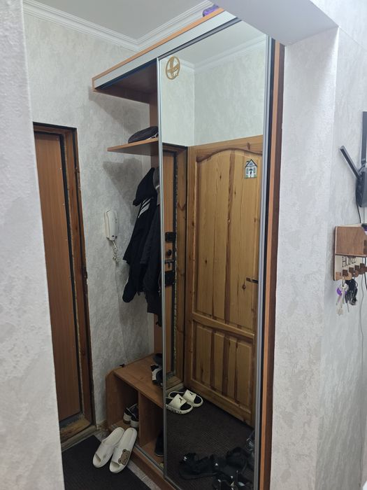 Шкаф для прихожи