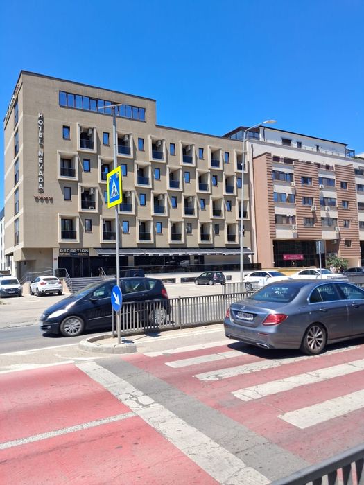 Apartament de închiriat 2 camere    0751. 541.857   Mamaia langa Hotelul Nevada  60 mp