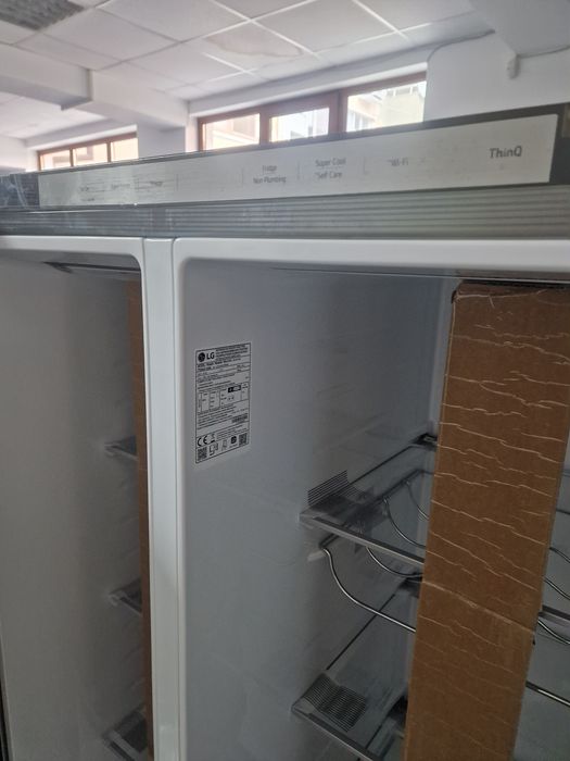 Хладилник LG Side by side Нов