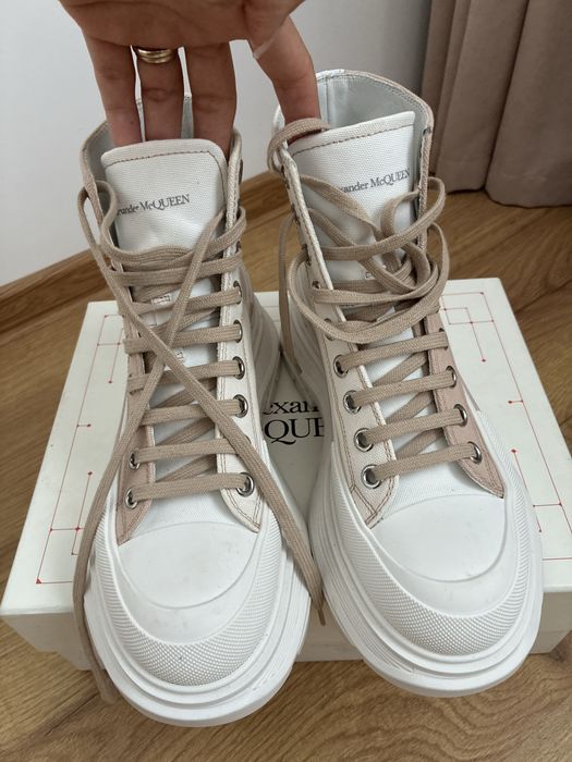 pantofi dama Alexander McQueen noi in cutie