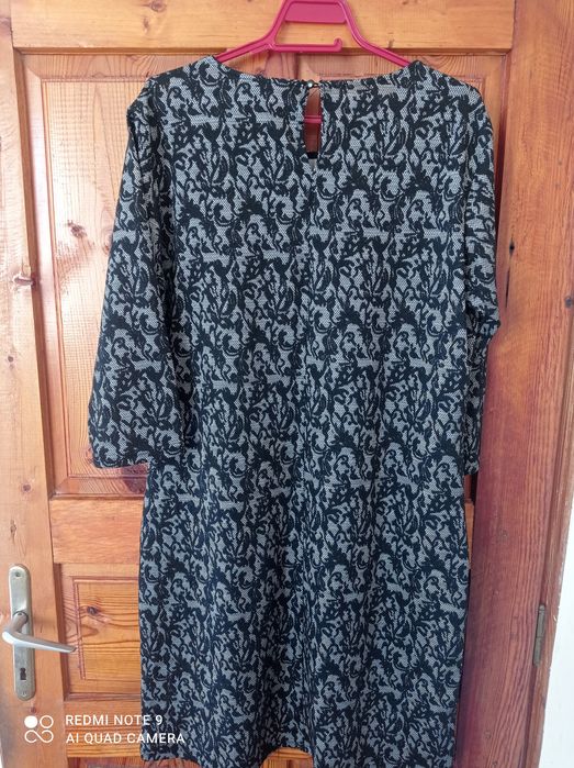 Нова красива рокля