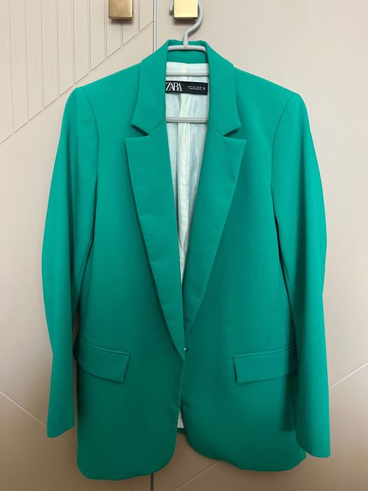 Продам женский пиджак