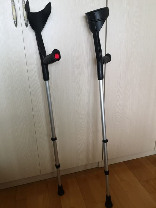 Carje antebrat omologate reglabile ortopedice