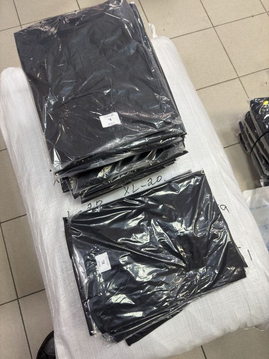 Футболка черная базовая