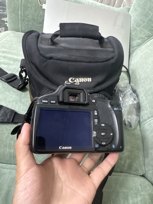 Фотоаппарат Canon EOS 550D
