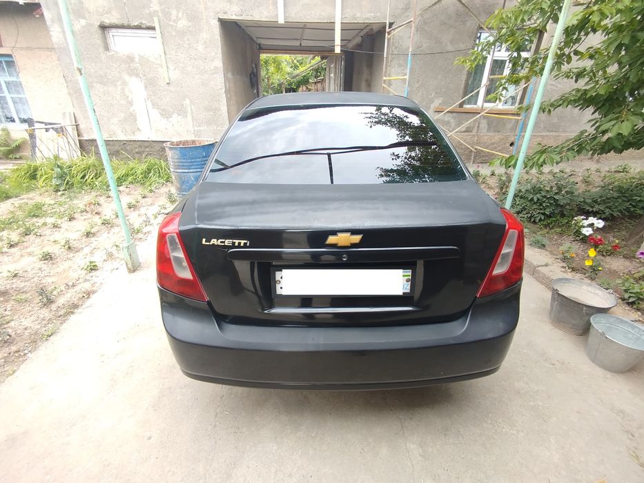 Lacetti 2006 1.6 нахт сотилади