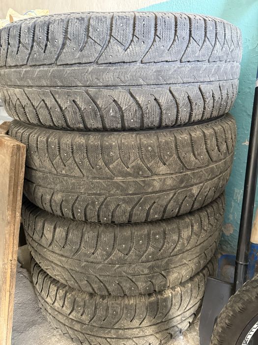 Продам шины Bridgstone 265/70/16