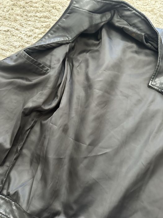 Кожанная куртка новая
